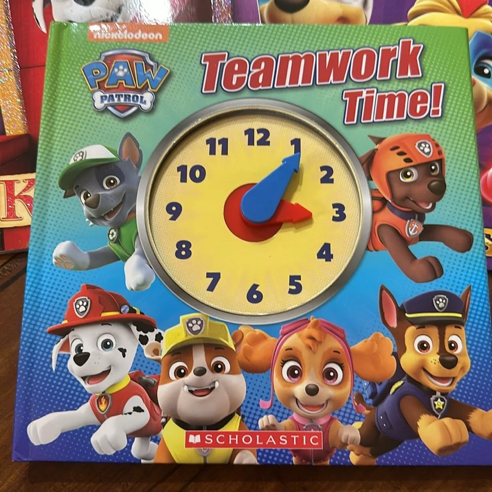 Paw Patrol Book Bundle Look & Find Step Into Reading + Plush Lot